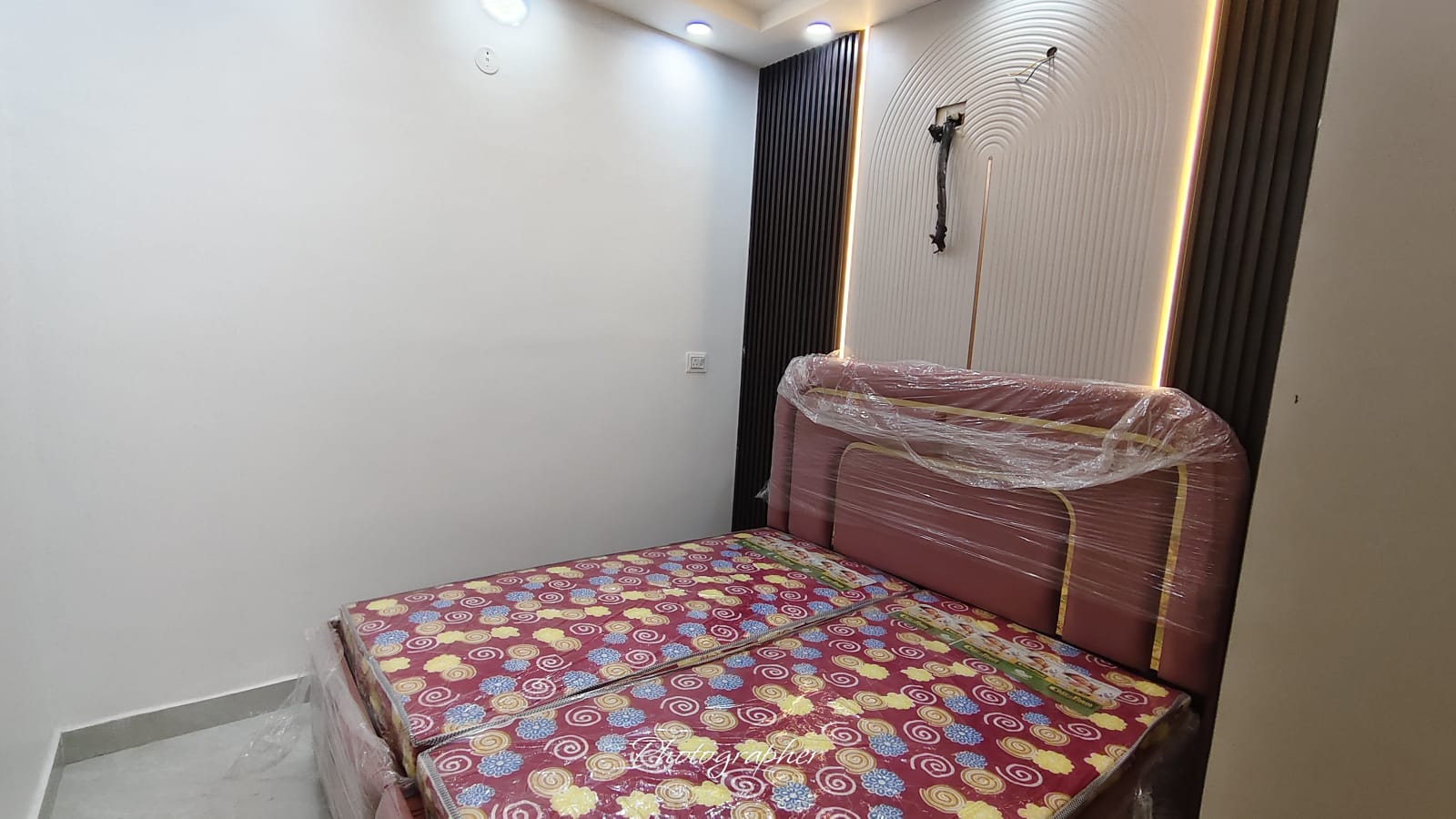 Purchase a 2BHK Flat on Rama Park Road in Mohan Garden, Uttam Nagar, New Delhi.