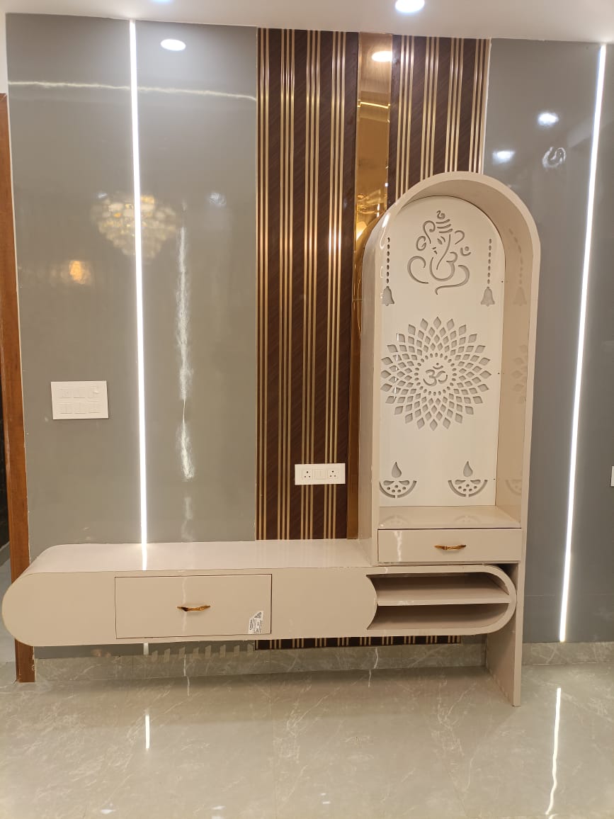 4 Bhk Flat 110 Gaj in Old Palam Road 2nd