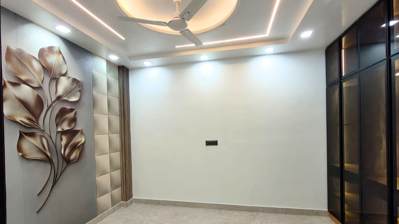Independent House for Sale in Mohan Garden, Uttam Nagar, Delhi