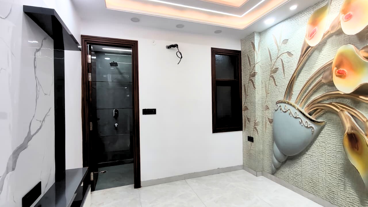 2 BHK Flat in Kiran Garden | 2 BHK Flat for Sale in Nawada, Delhi