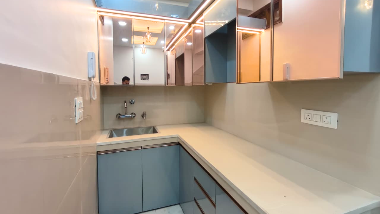 Jad Se Makan – Independent House for Sale in Mohan Garden, West Delhi