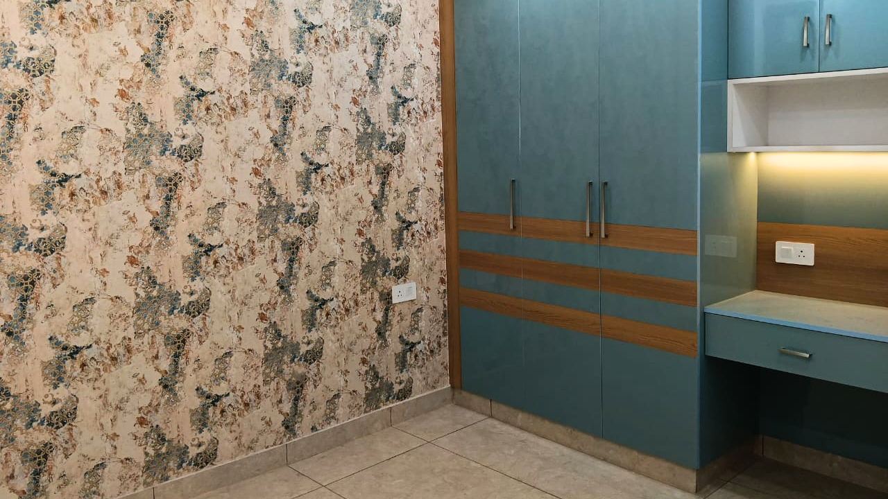 3BHK Flats for Sale in Dwarka Mor, Delhi