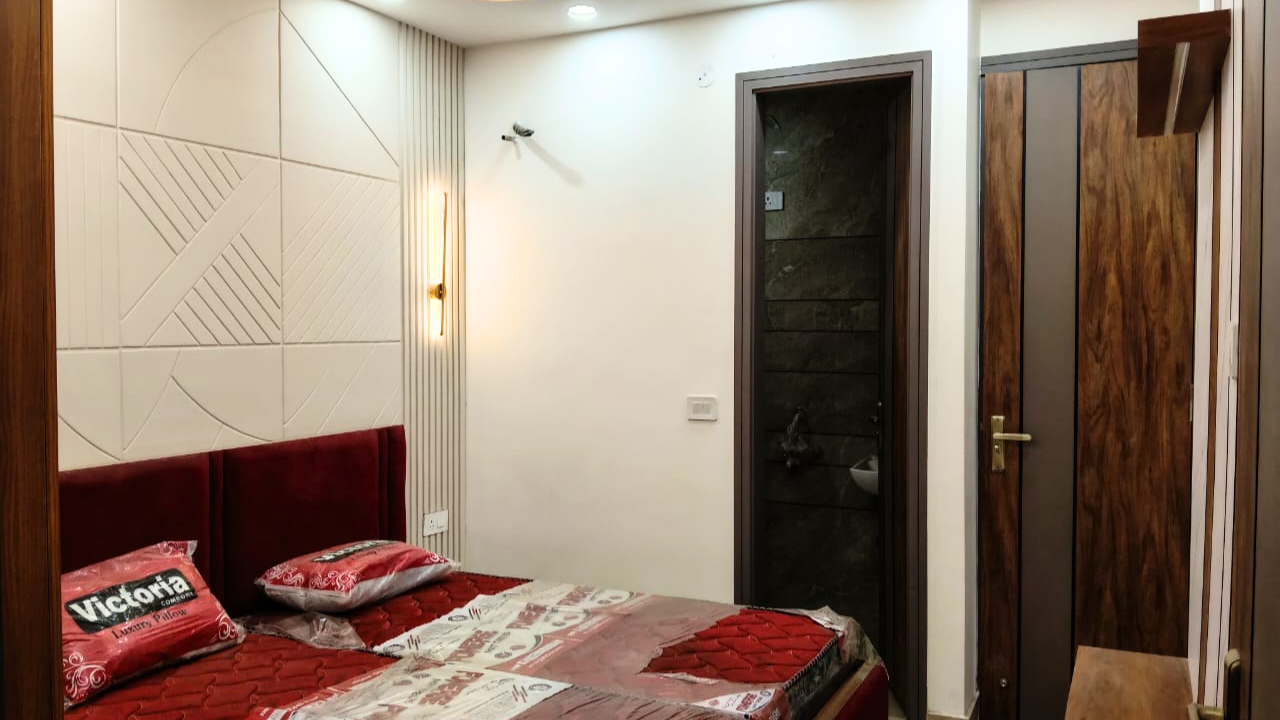 3BHK Flats for Sale in Dwarka Mor, Delhi
