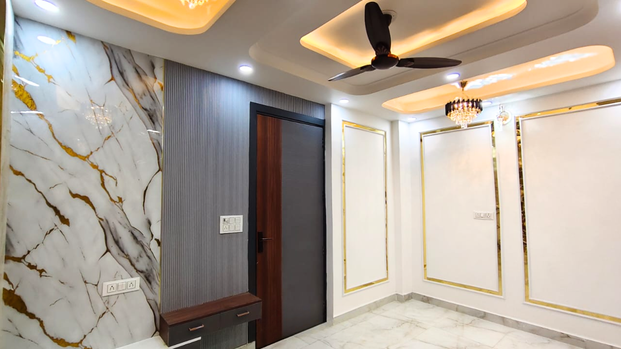 1 BHK Flat for Sale in Dwarka Mor – Close to Metro Station