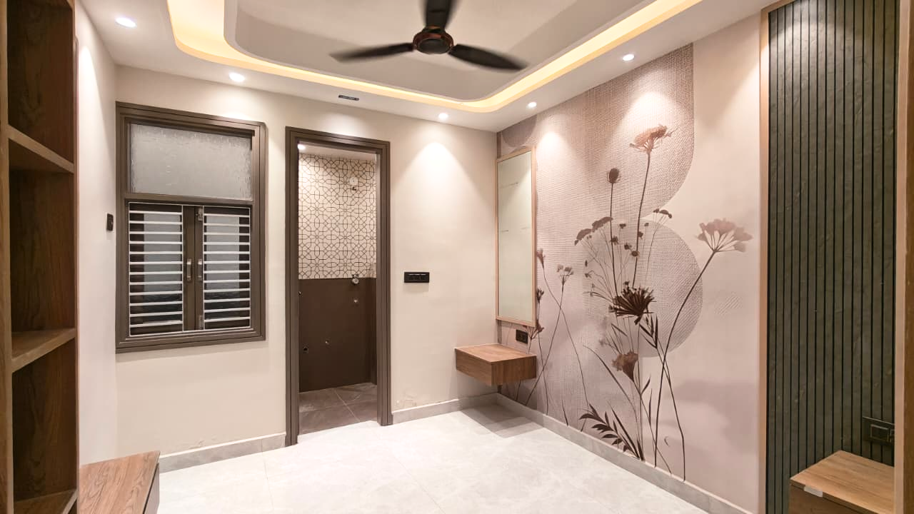 Modern 2 BHK Flat for Sale in Mohan Garden, Rama Park Road, Delhi