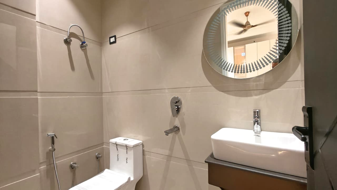 Modern 3 BHK Flat for Sale in Mohan Garden Near Nawada Metro