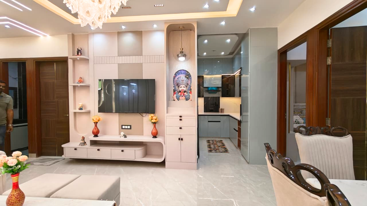 Spacious Front Facing 4 BHK Flat in Mohan Garden, Nawada, Delhi