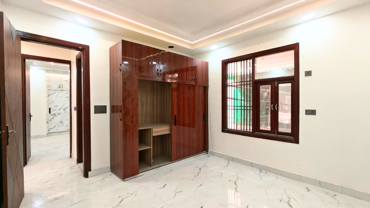 3 BHK Flat for Sale in Nawada, Delhi | Old Palam Road, Delhi