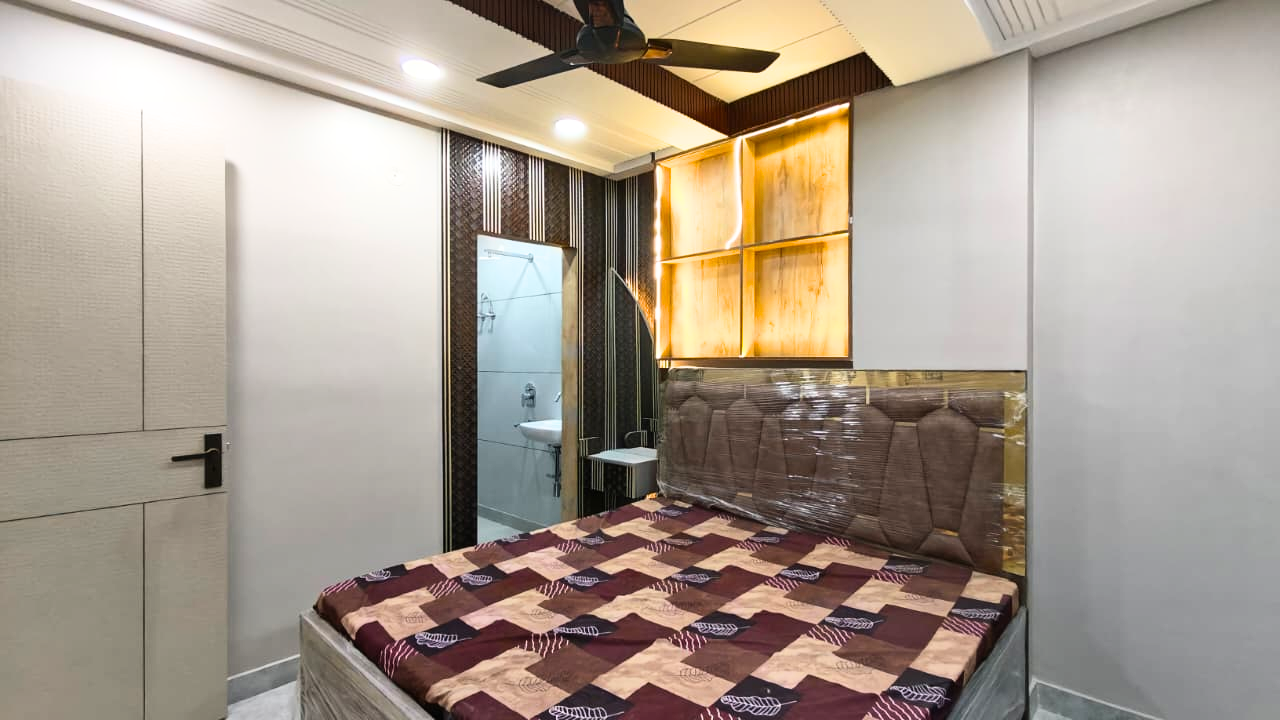 2 BHK Flat in Tilak Enclave Dwarka Mor Near Metro at Affordable Price