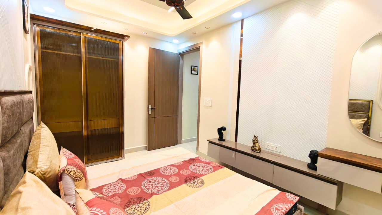 3 BHK Flat in Raksha Enclave Dwarka Mor in Gated Society Near Metro at Best Price