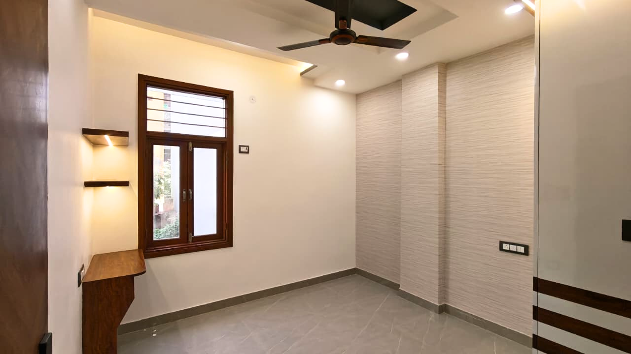 2 BHK Flat in Bajaj Enclave Dwarka Mor Delhi | Affordable Flats for Sale