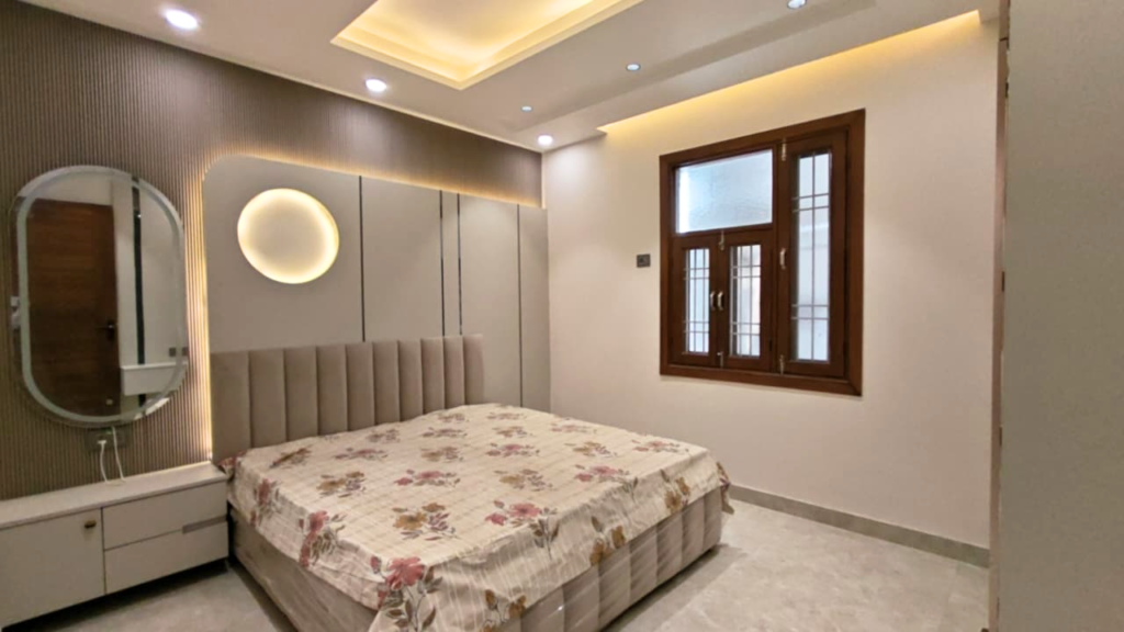 Premium 4 BHK Flat for Sale in Kiran Garden