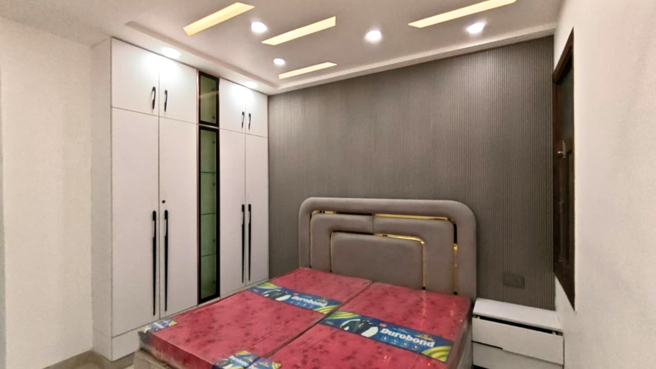 Ready to Move 3 BHK Flat in Kiran Garden Near Nawada Metro