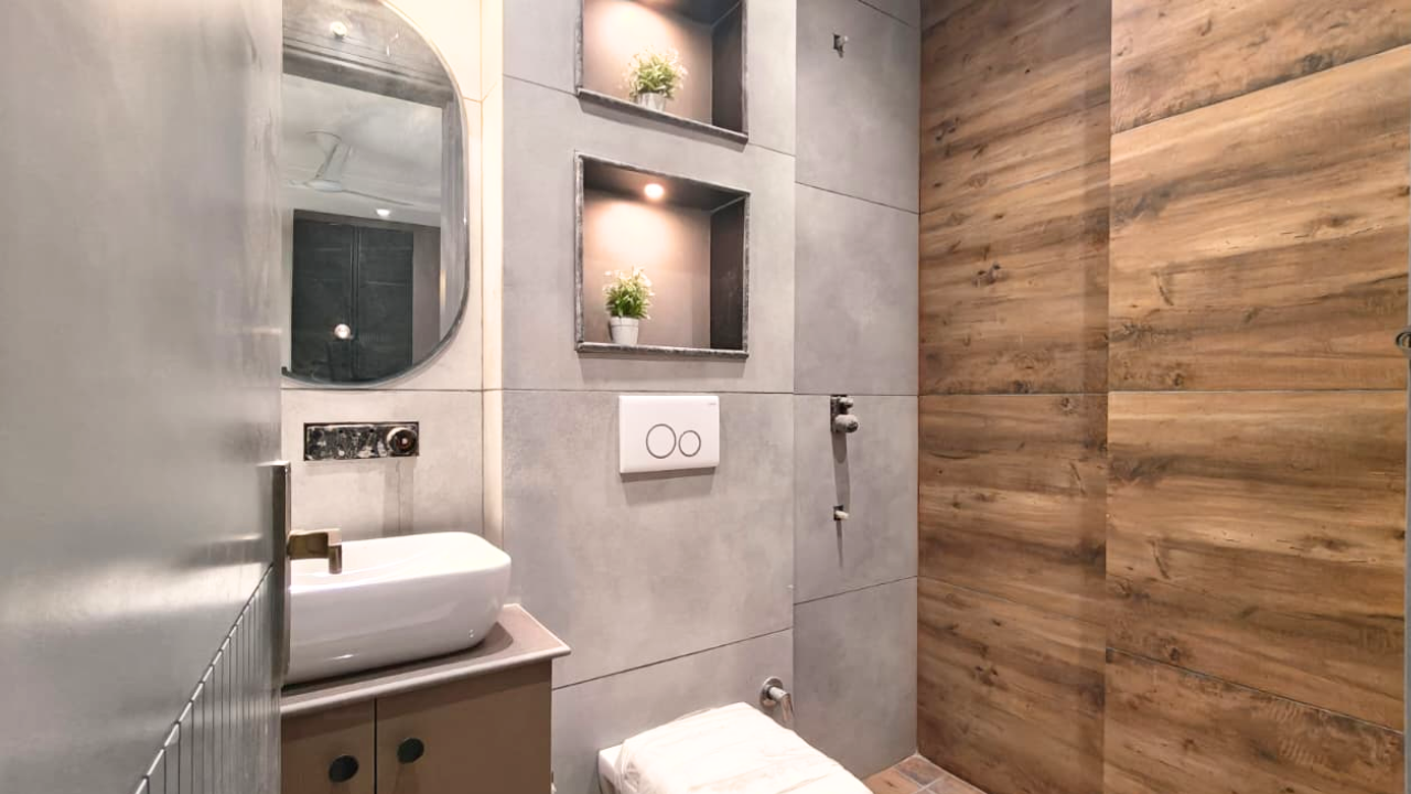 Modern Fully Furnished 3 BHK Flat Near Dwarka Mor Metro | Best Deal Available