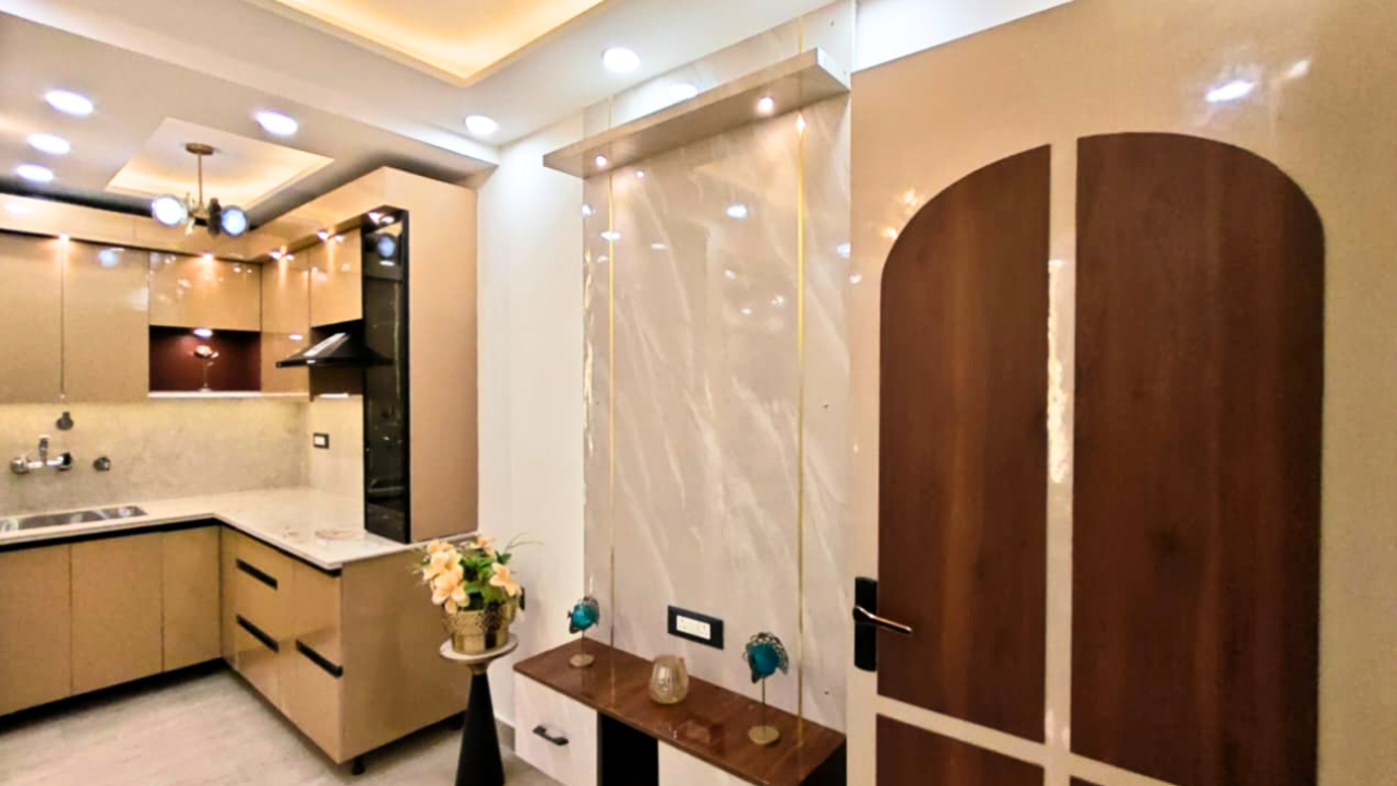 Fully Furnished 2 BHK Flat for Sale in Mansa Ram Park Dwarka Mor Near Metro