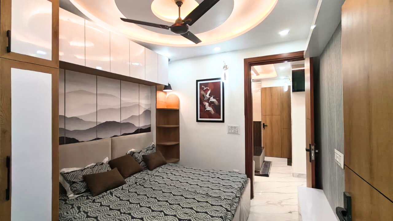 2 BHK Flats for Sale in Uttam Nagar West | Ready to Move Property Near Metro