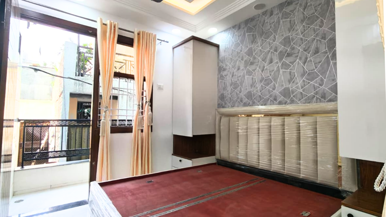 Spacious 2 BHK Flat Near Nawada Metro in Mohan Garden, Shakti Vihar, Delhi