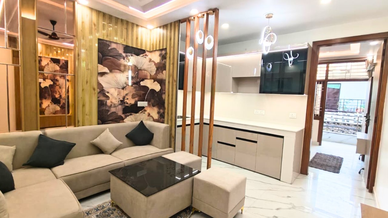 Spacious 2 BHK Flat for Sale in Happy Chowk Mohan Garden Delhi– Prime Location