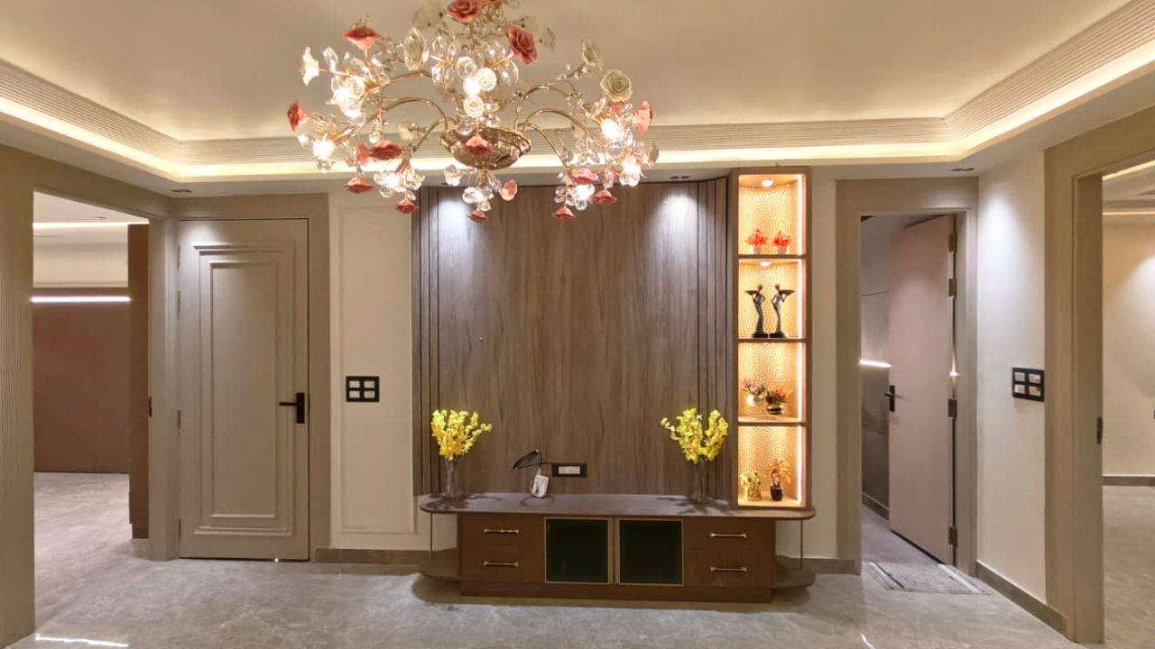 Two Sided Open 3 BHK Flat in Sainik Nagar Near Nawada Metro | Prime Location Home