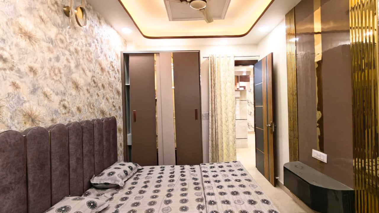 Spacious 3 BHK Flat Near Nawada Metro | Great Connectivity
