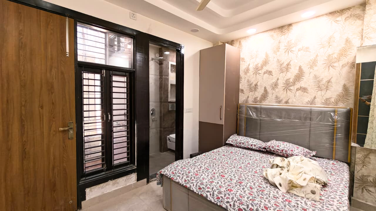 3 BHK Flats in Under 50 Lakhs in Nawada, Delhi | Flat for Sale
