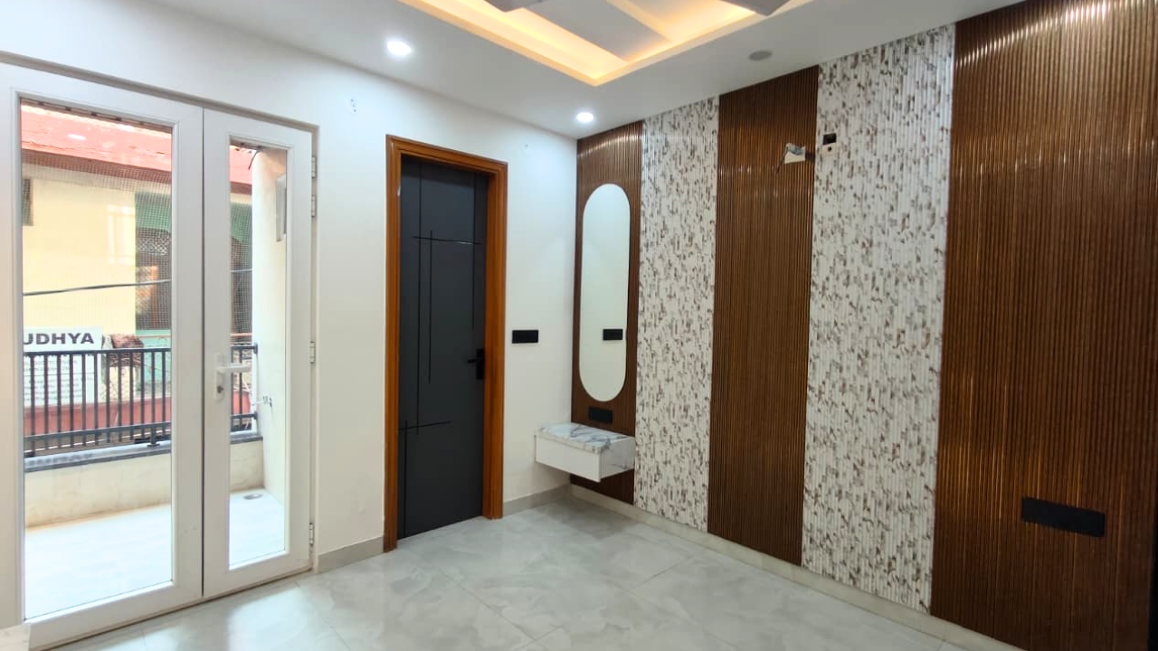 Luxury 4 BHK Flat for Sale in Bhagwati Extension, Dwarka Mo