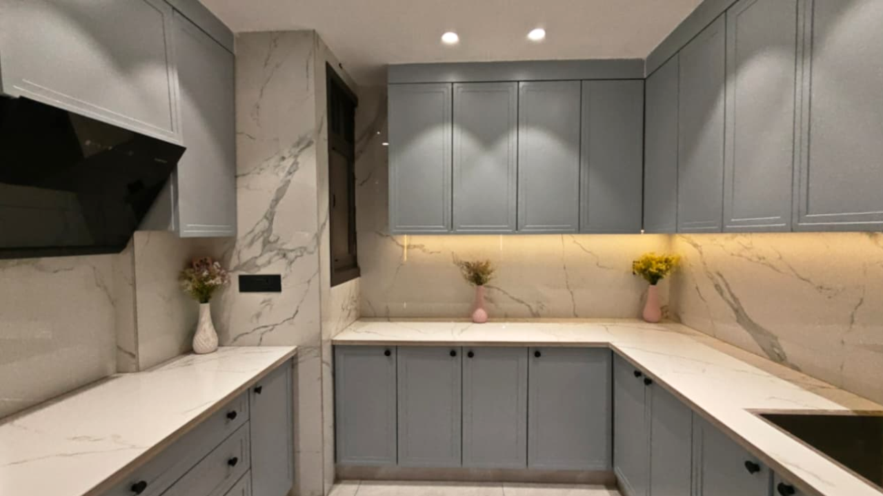 Luxury 4BHK Society Flat Near Nawada Metro for Sale in Delhi