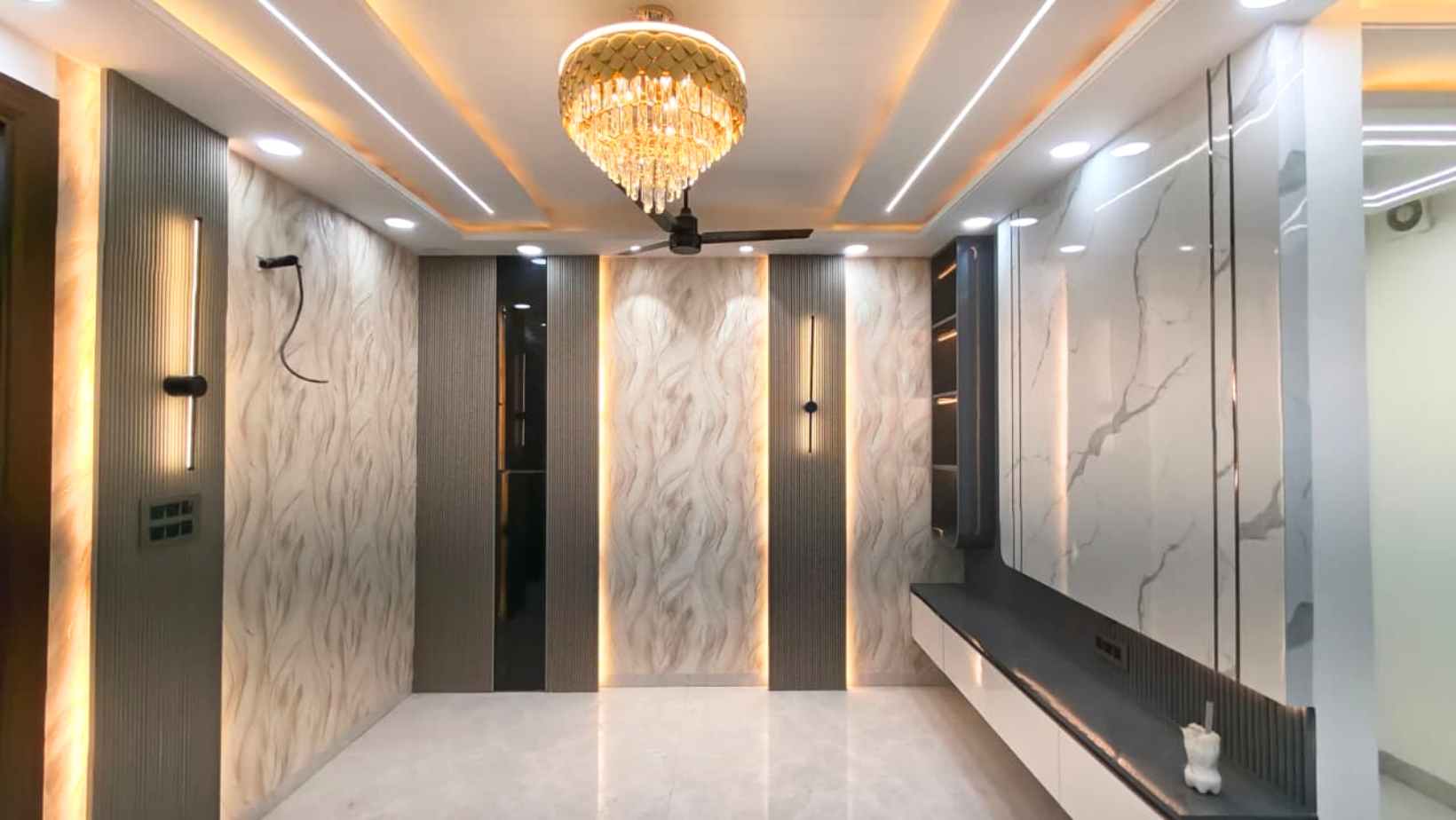Spacious 3 BHK Flat for Sale in Jain Road, Mohan Garden | Near Nawada Metro, West Delhi