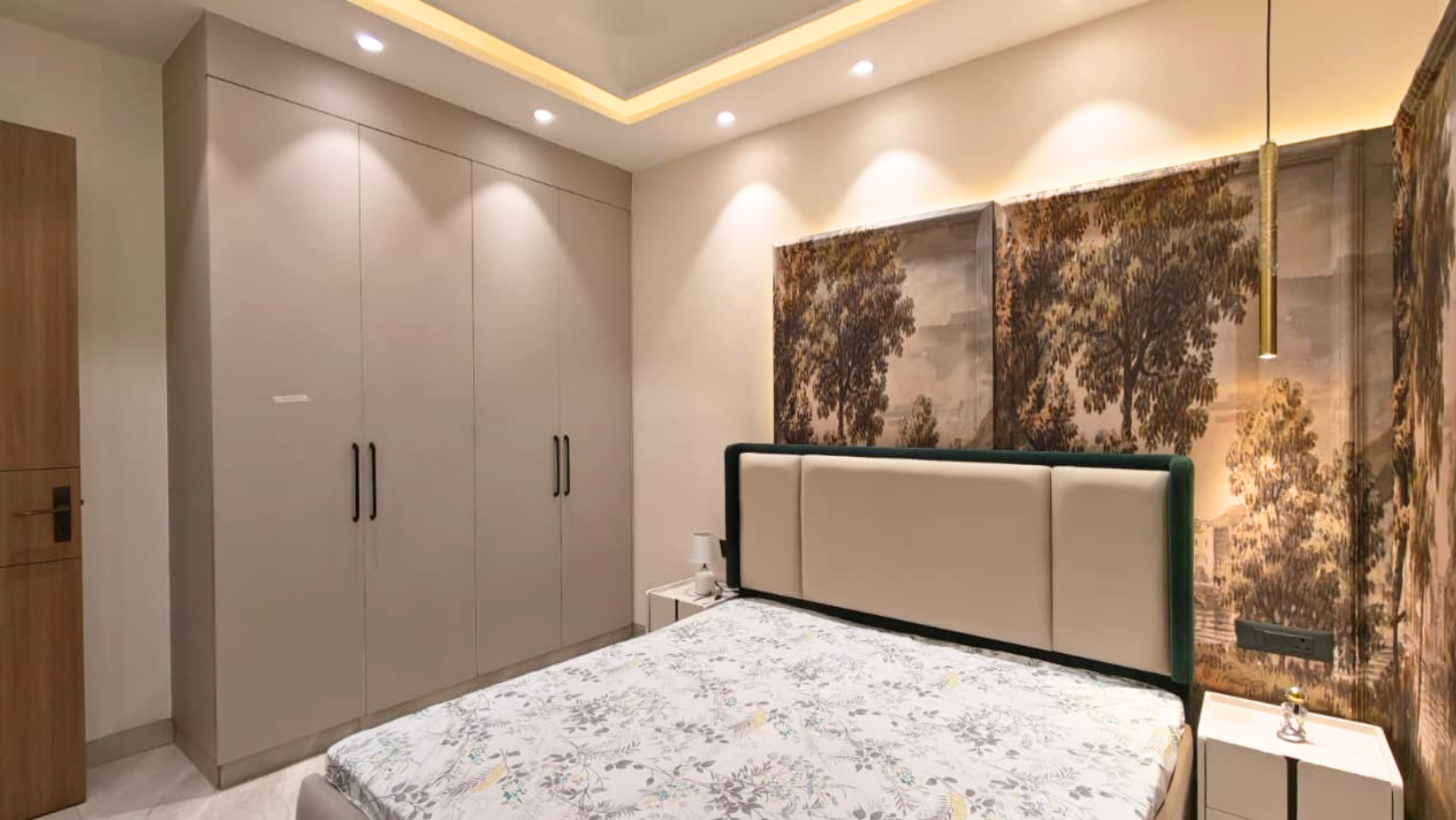 Premium 4 BHK Flat Near Dwarka Sector 3 | Dream Home in Delhi