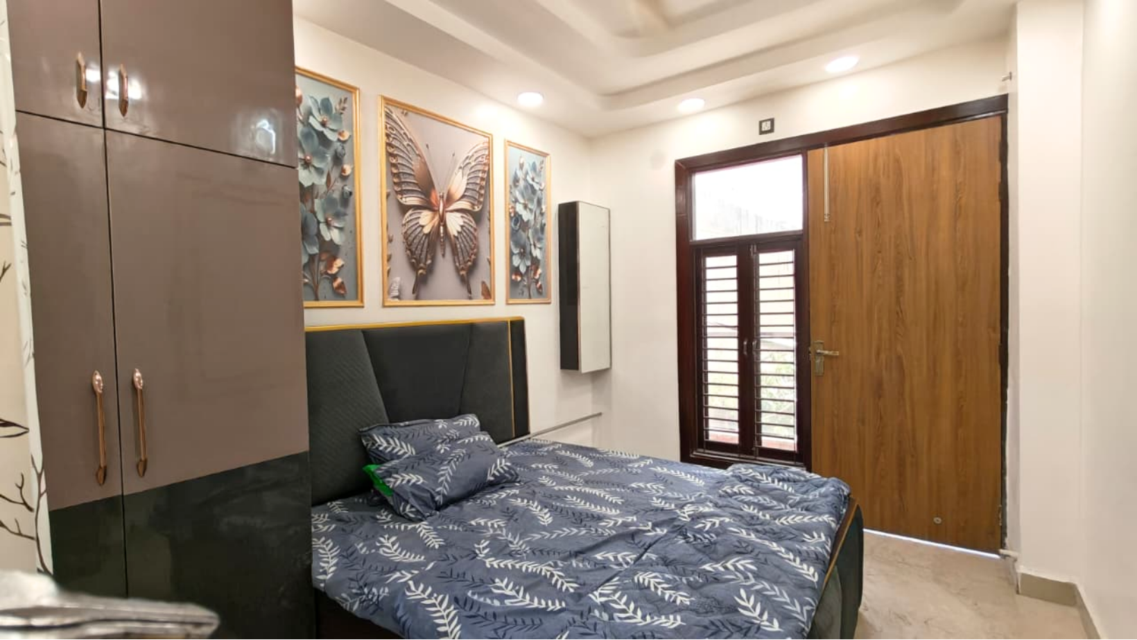 Ready to Move 3 BHK Flat Near Nawada Metro | Best Deal in Delhi