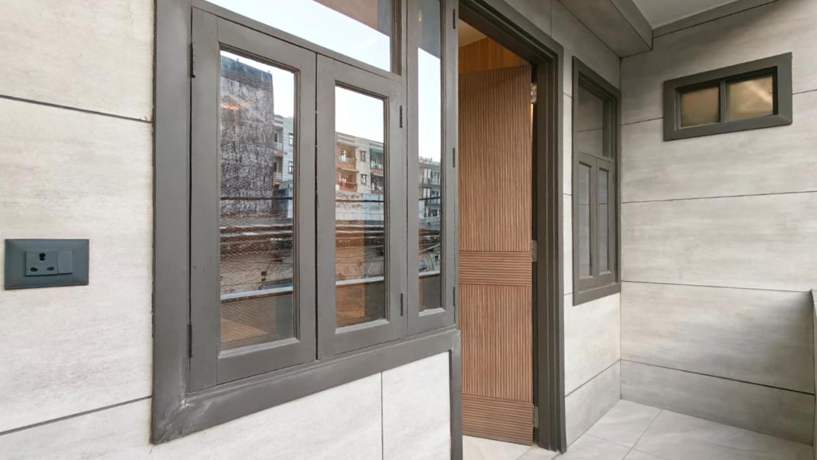 Luxury 4BHK Society Flat Near Nawada Metro for Sale in Delhi