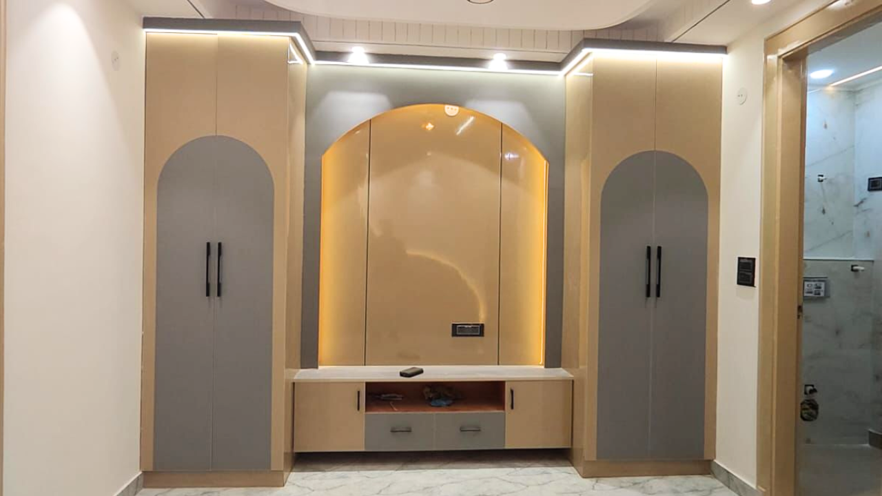 Buy Spacious 2BHK Flat in Uttam Nagar, Delhi | Khushi Ram Park