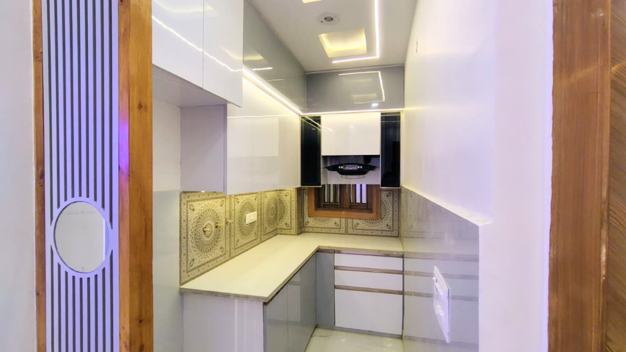 Affordable 1BHK Flat in Laxmi Vihar Dwarka Mor | Delhi Property for Sale