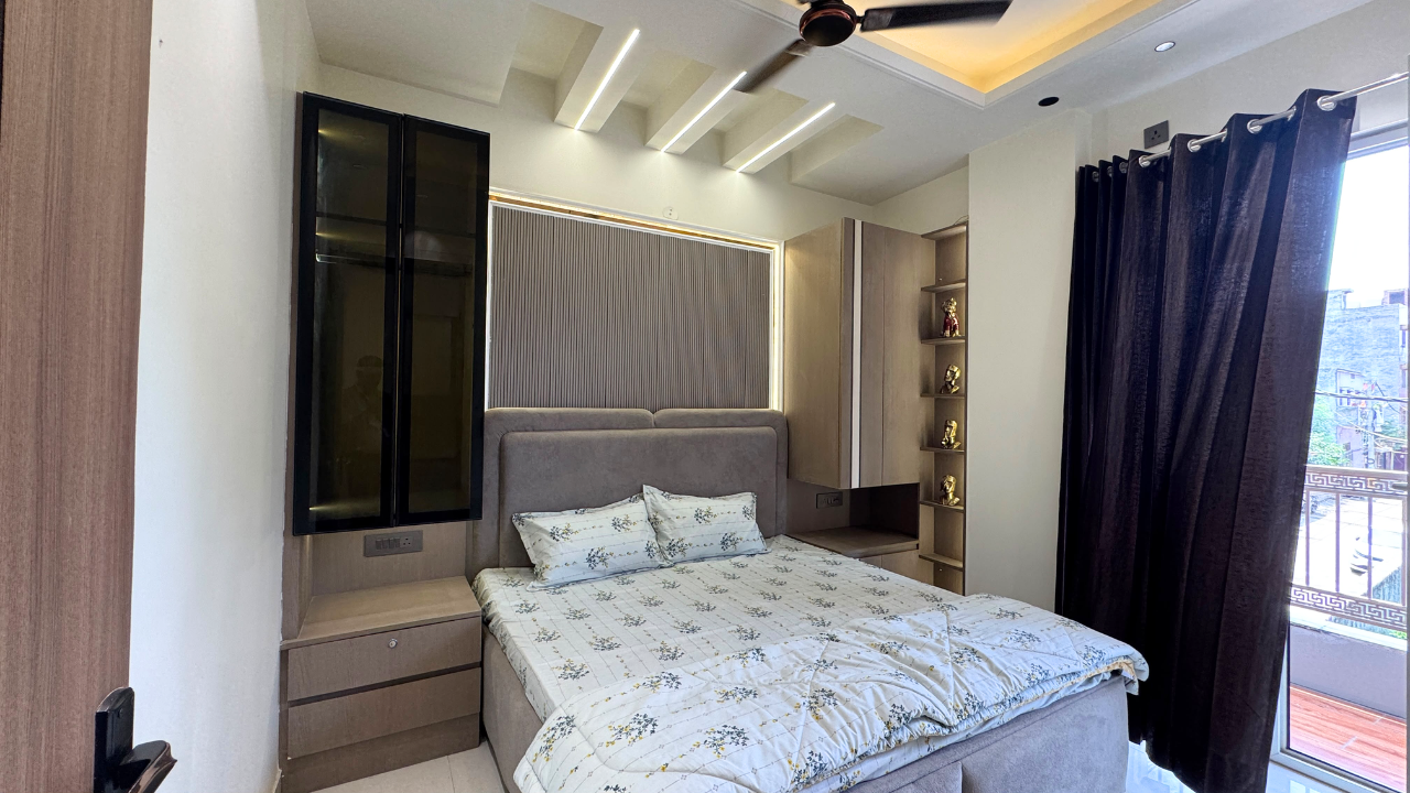 L-Type 3BHK Flat Near Nangli Metro | Modern Home in Niranjan Park