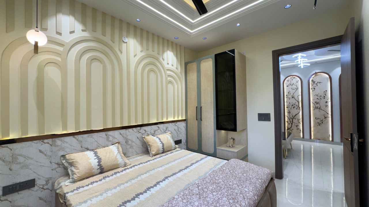 L-Type 3BHK Flat Near Nangli Metro | Modern Home in Niranjan Park