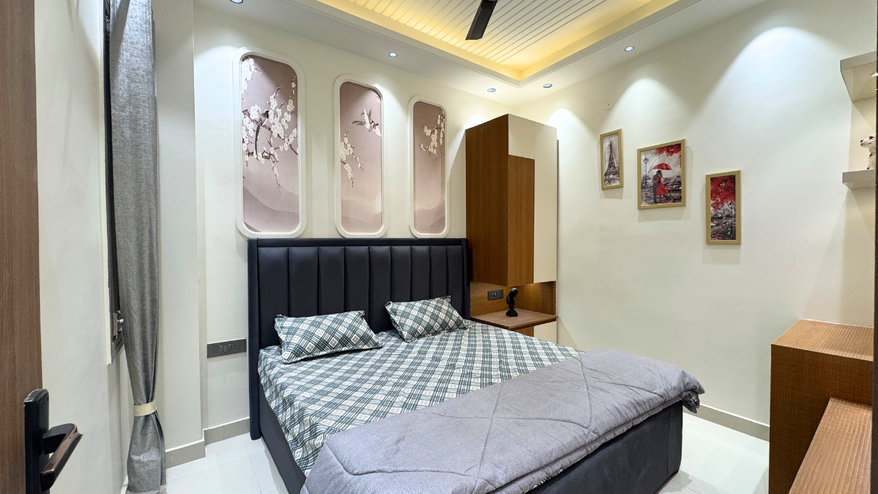 Modern 3BHK Flat in Niranjan Park | Walking Distance to Nangli Metro