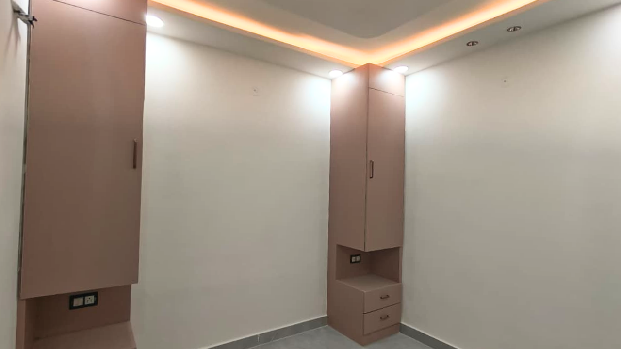 Looking to Buy a 2BHK Flat Near Nawada Metro Station?