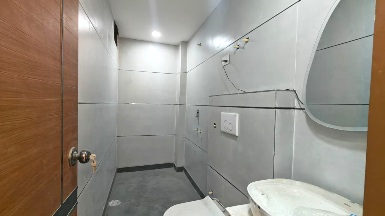 Ready to Move 3 BHK Flat in Nawada, Delhi | Premium Builder Floor