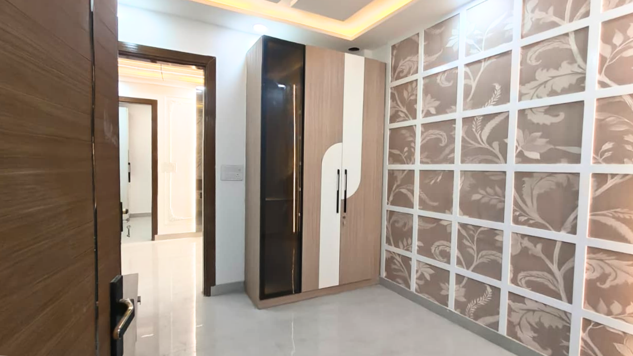 Searching for a Spacious 2 BHK Flat in Nawada, Delhi with Modern Amenities?