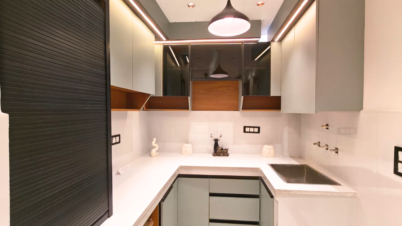Luxury Front Side 3 BHK Flat with Common Roof Terrace in Nawada, Delhi