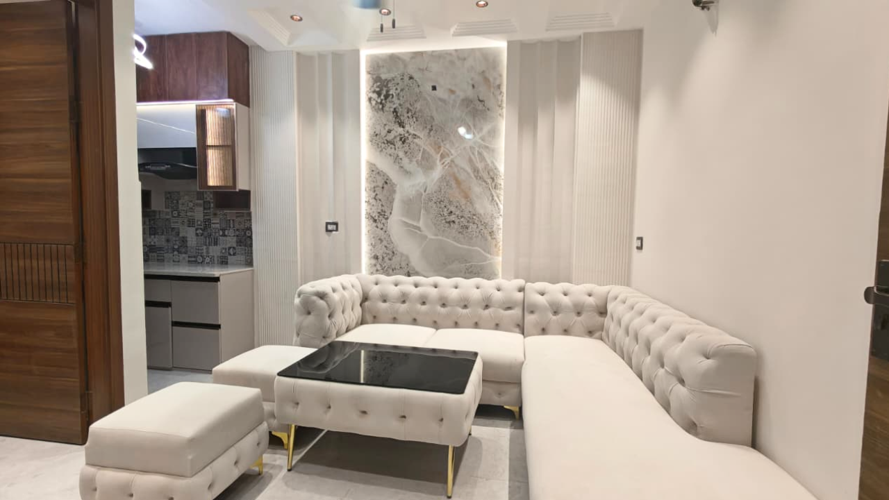 Affordable 1 BHK Flat in Parshuram Chowk Mohan Garden Delhi | Lift & Car Parking Available