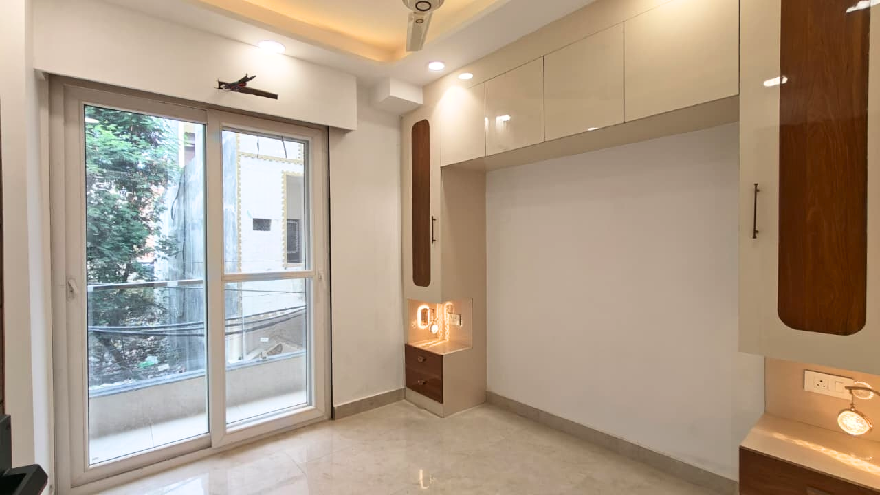 Semi-Furnished 2 BHK Flat in Mohan Garden Near Dwarka Mor Metro