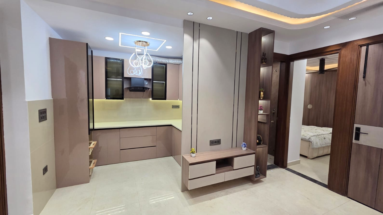 Newly Constructed 3 BHK Flat in Dwarka Mor | Semi-Furnished