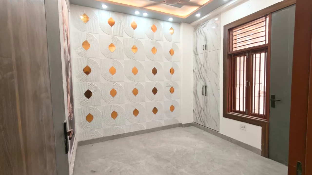 Luxury 3 BHK Flat for Sale in Jain Road, Mohan Garden | Near Dwarka Mor Metro