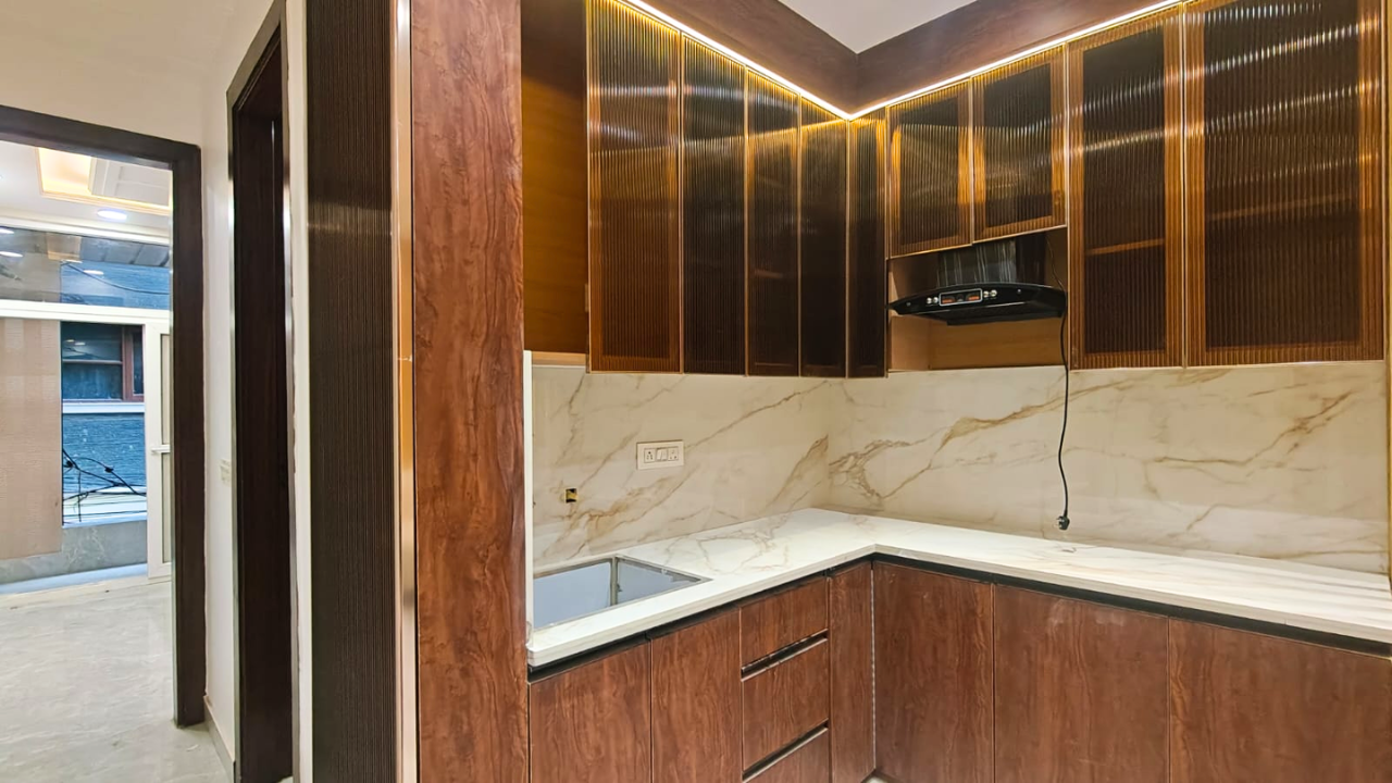 Newly Constructed 2 BHK Flat in Mohan Garden | Delhi Property for Sale