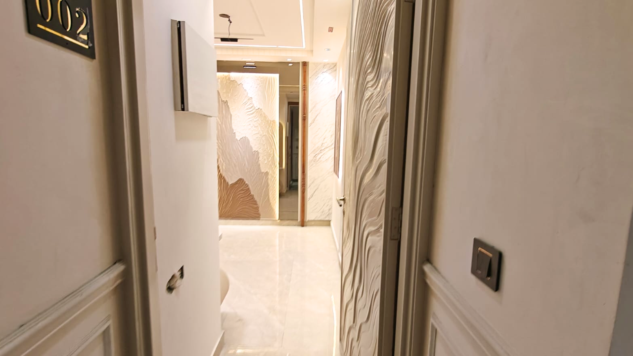 Spacious 3 BHK Home in Ranaji Enclave, Delhi | Near Nangli Metro