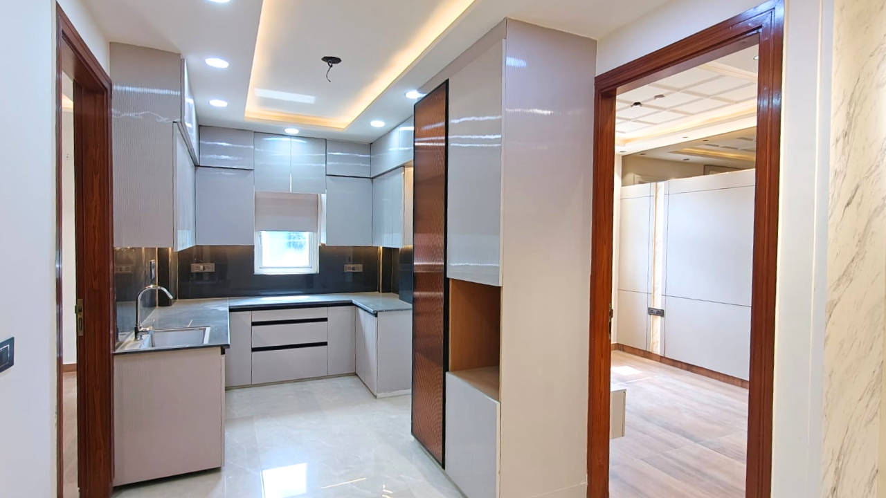 Spacious 3 BHK Home in Ranaji Enclave, Delhi | Near Nangli Metro