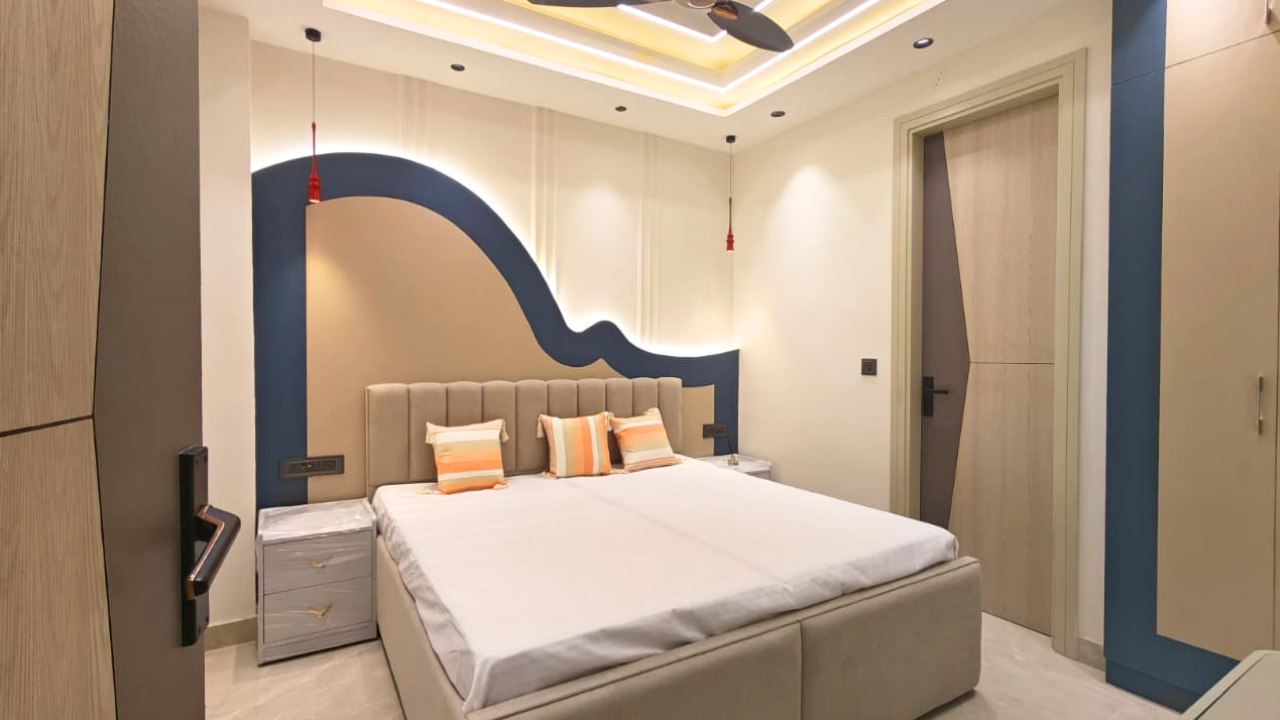 Premium 4 BHK Flat for Sale Near Nawada Metro in Mohan Garden, Delhi