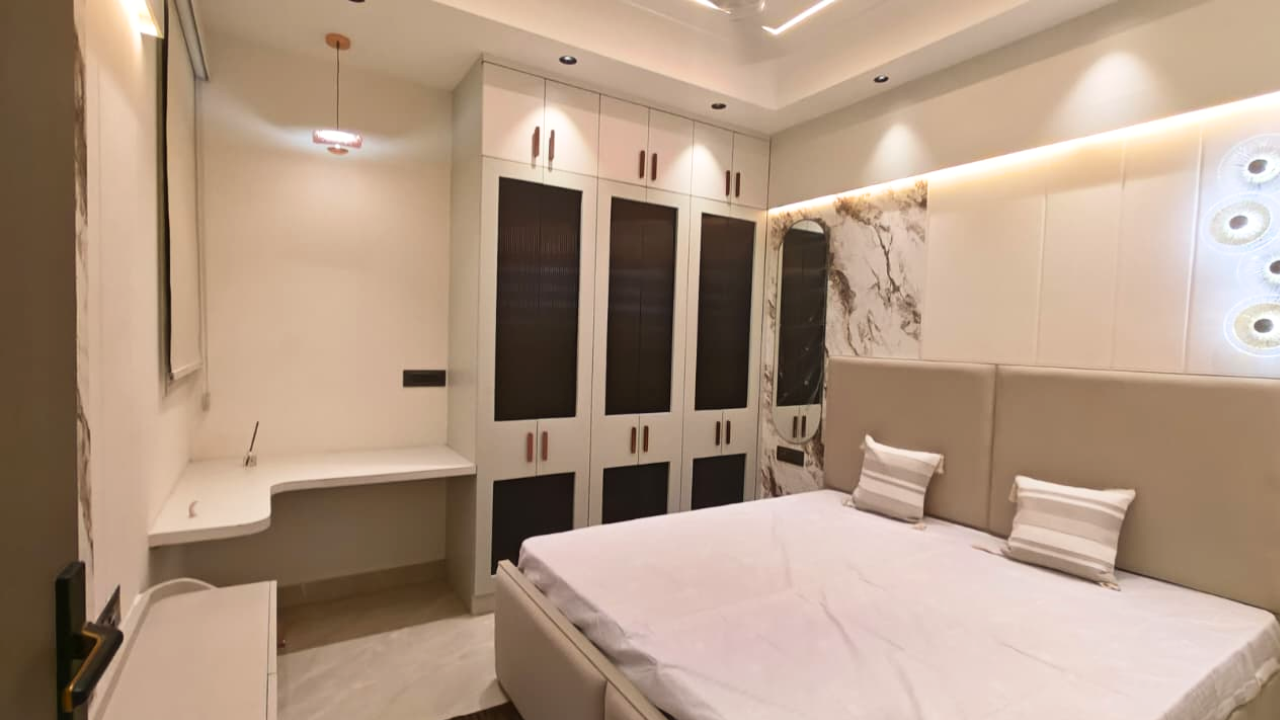 Premium 4 BHK Flat for Sale Near Nawada Metro in Mohan Garden, Delhi