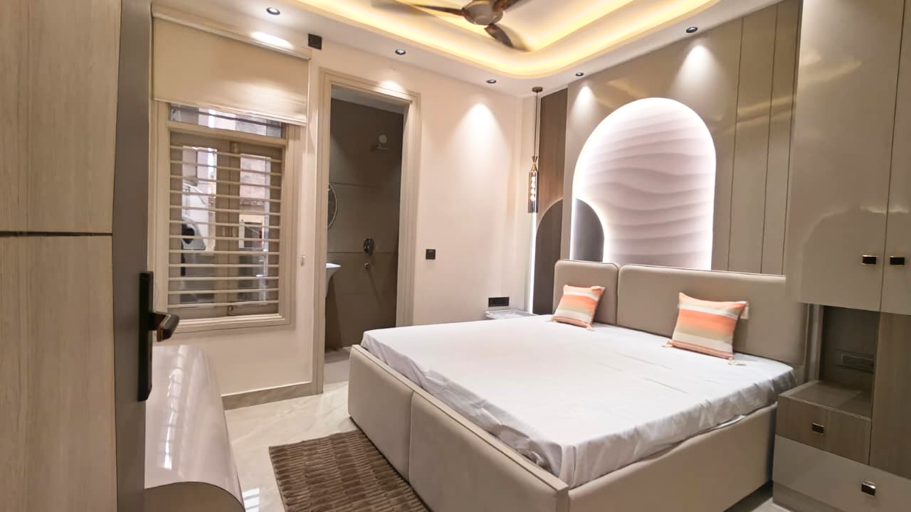 Premium 4 BHK Flat for Sale Near Nawada Metro in Mohan Garden, Delhi